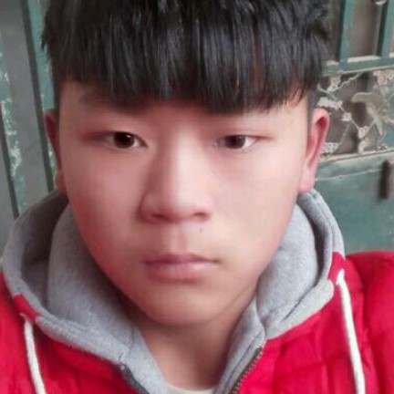 火星上店员的照片