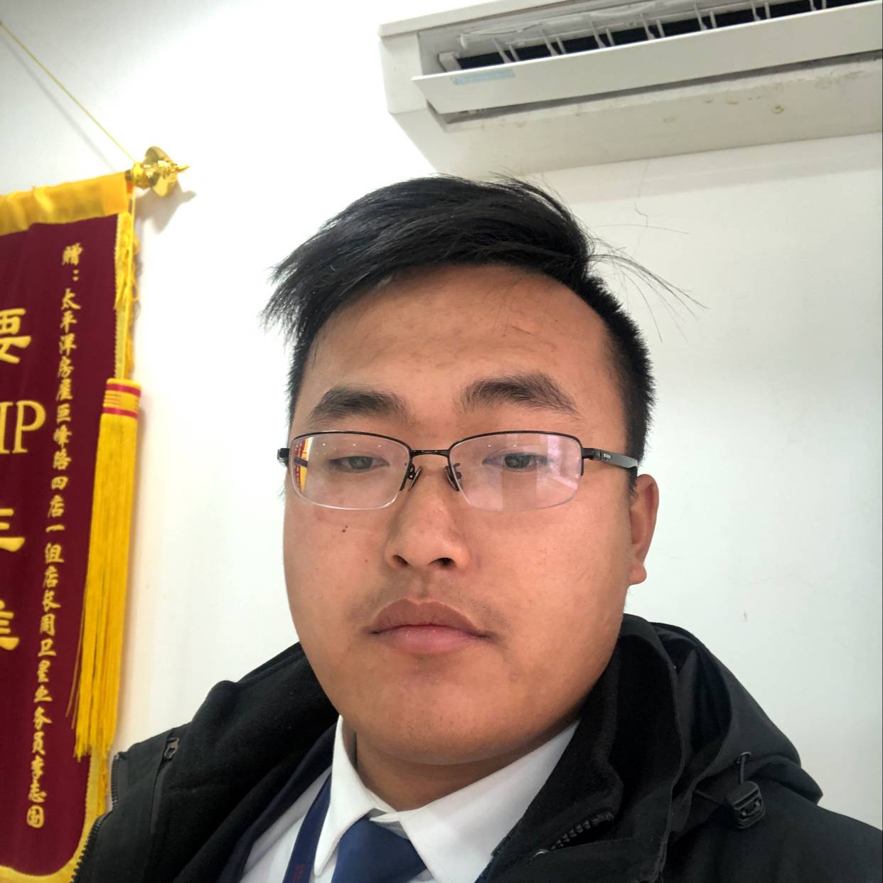 静风依赖的照片