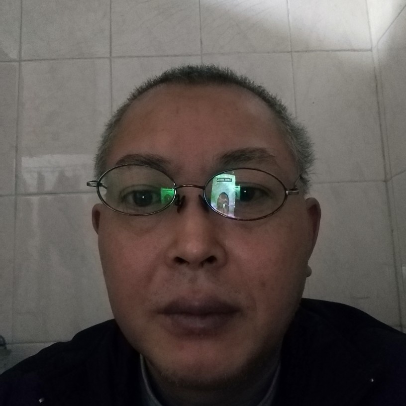 大胆白云的照片