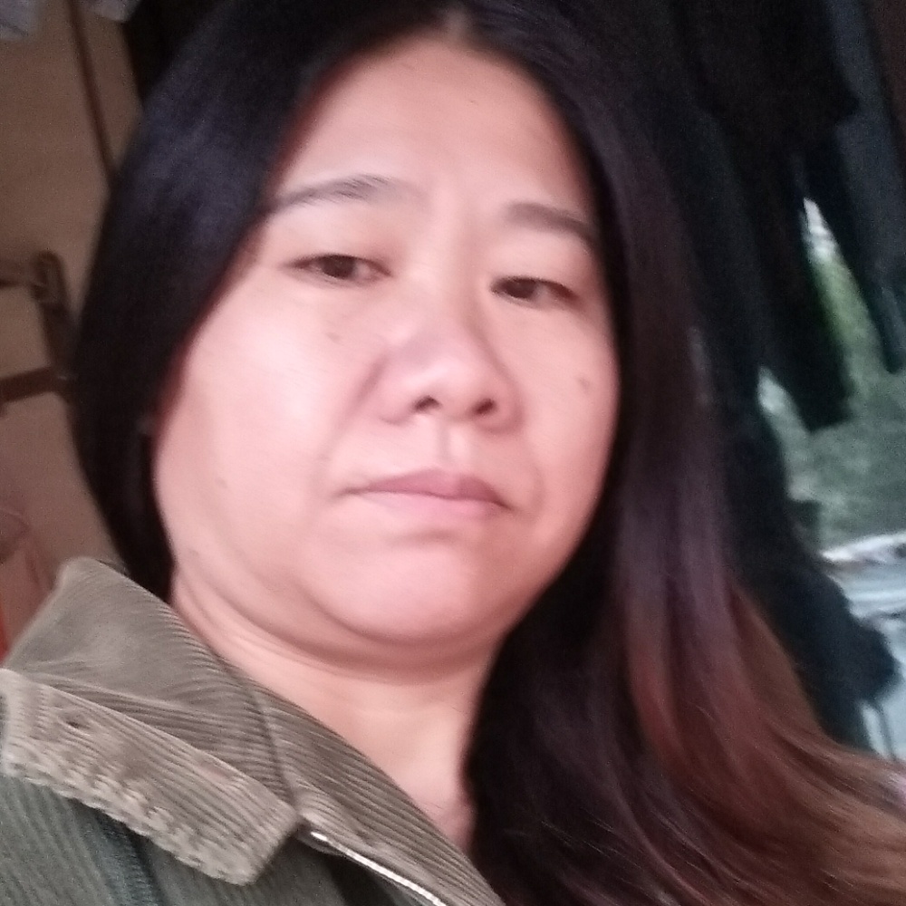 秋月恬静的照片