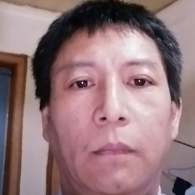 白云帅气的照片