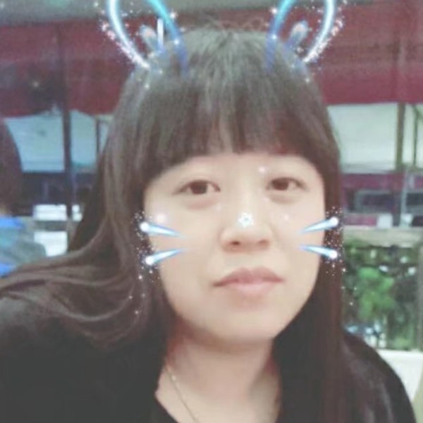爆米花挽手明媚的照片