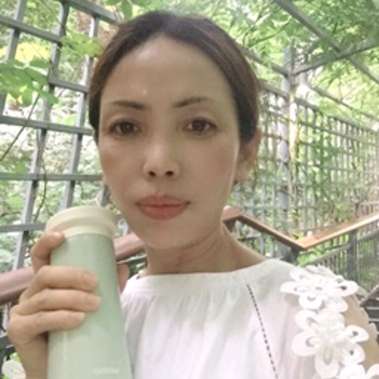 汪中的照片