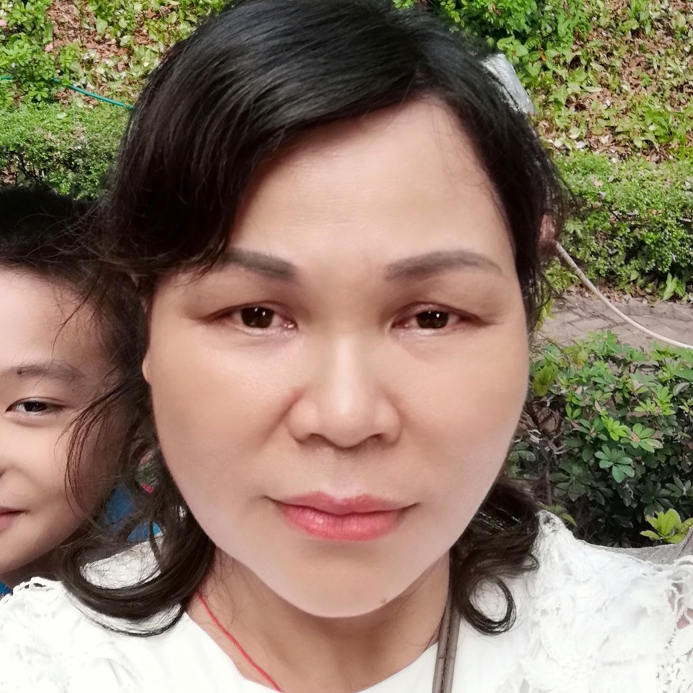 如雅的照片