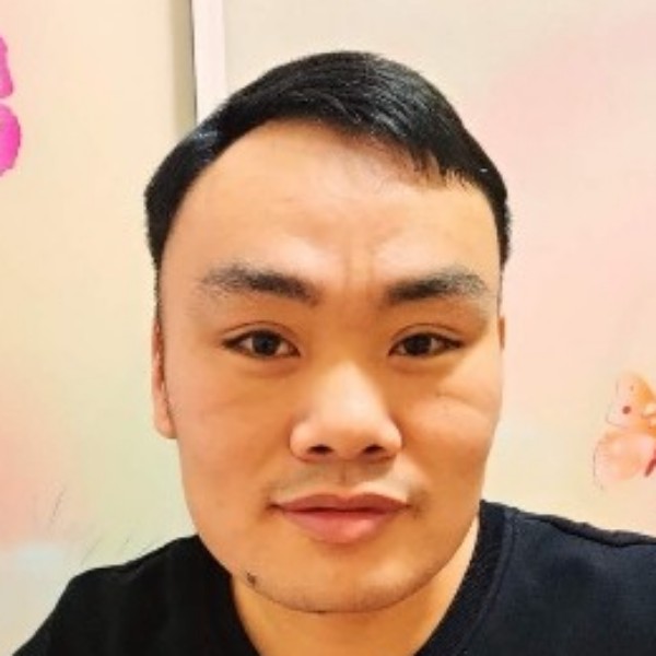 崔来波的照片