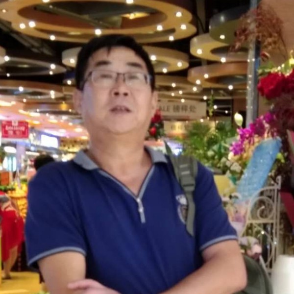 数据线痴情的照片