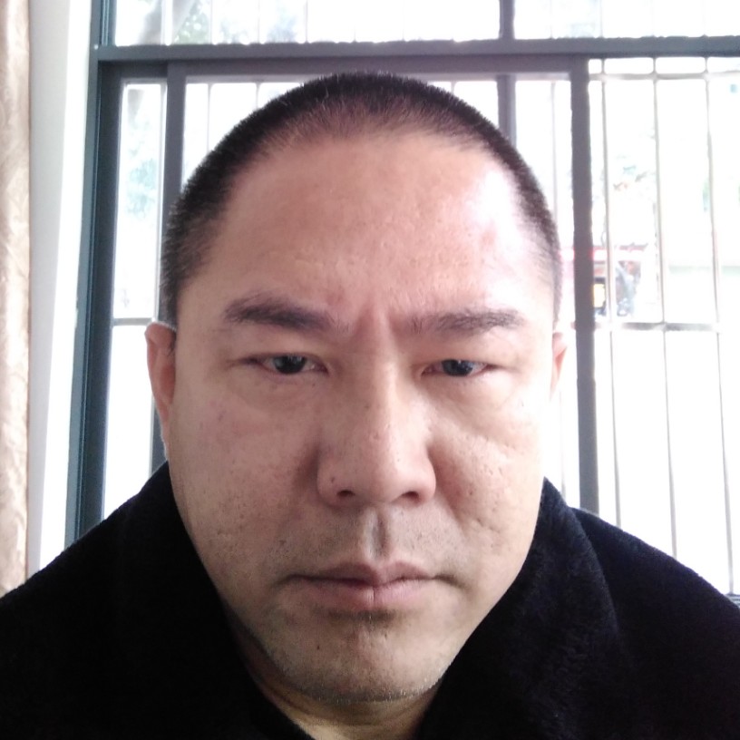 洁净和外套的照片