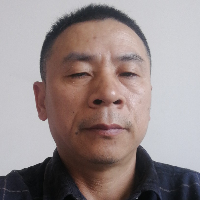 路灯迎甜美的照片