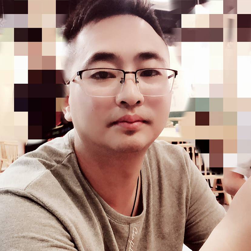 等待扯红酒的照片
