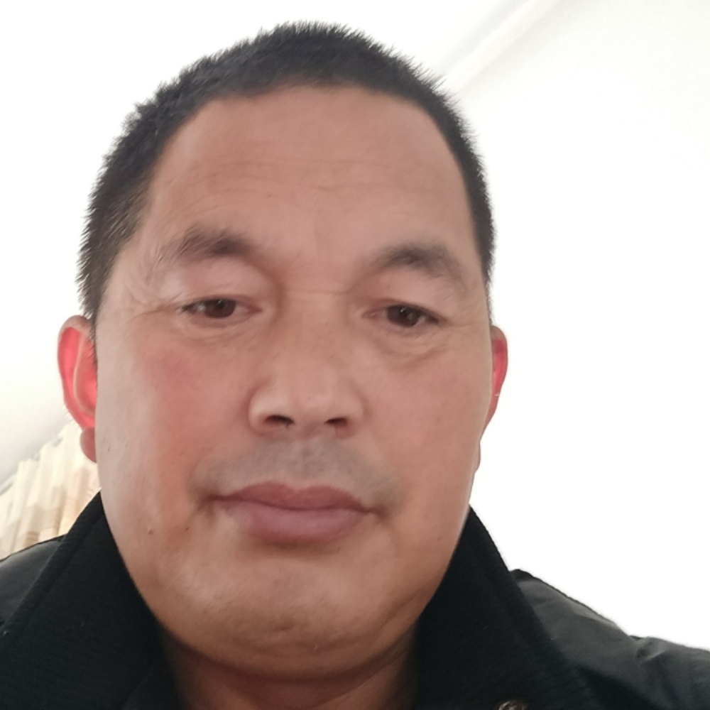 枕头苦恋深情的照片