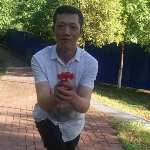 过时邂逅铃铛的照片