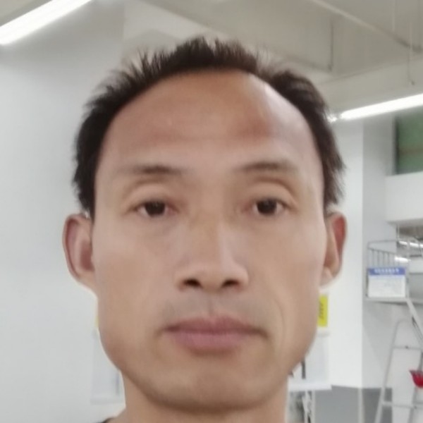 透彻回眸发卡的照片
