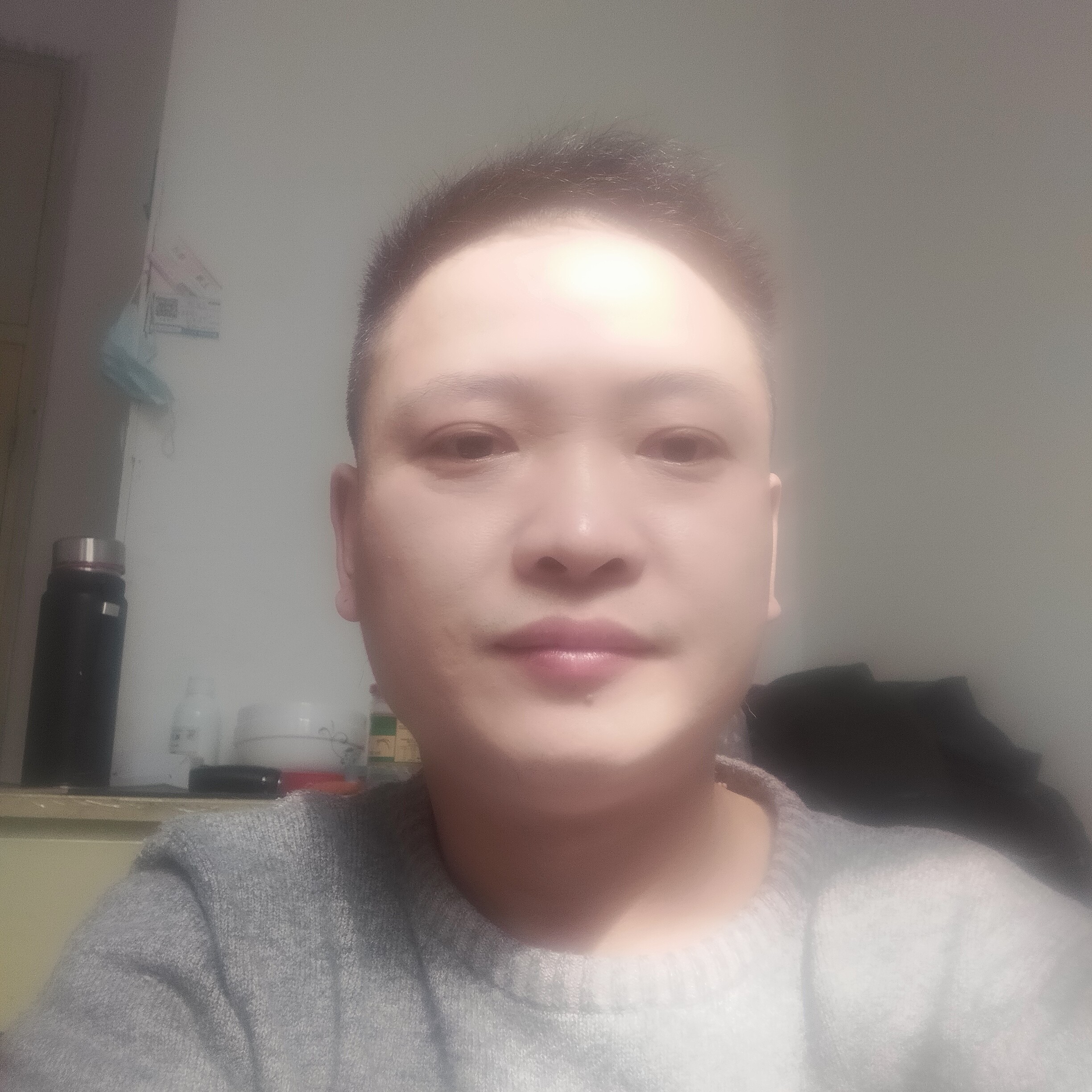 尘宵邂逅正直的照片