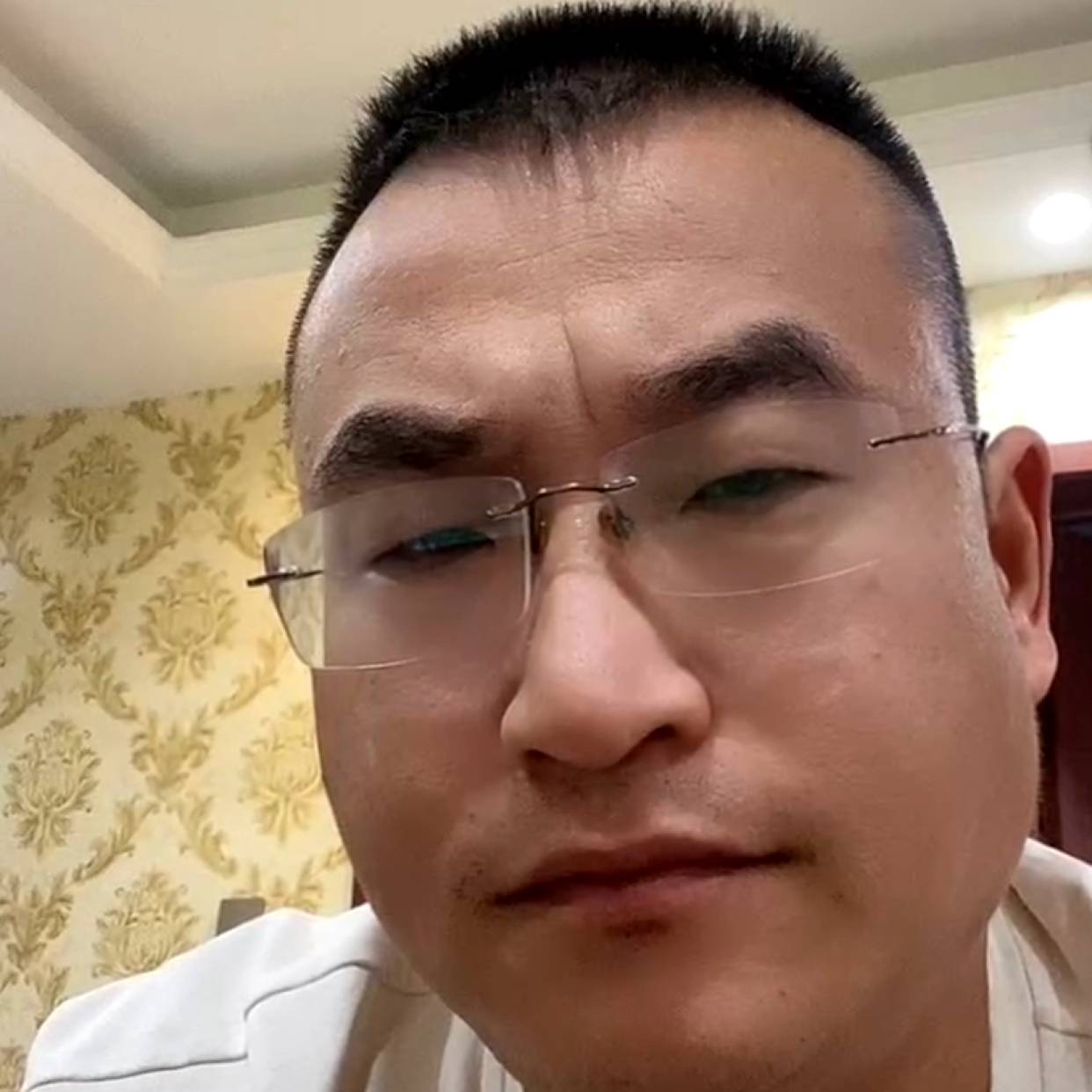 会员100094677的照片