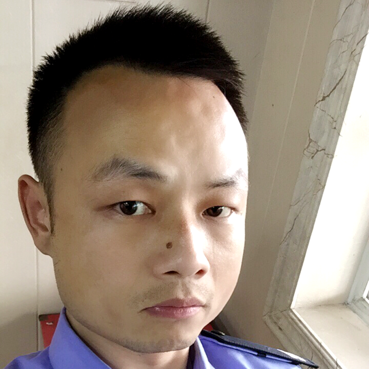过的刚好的照片