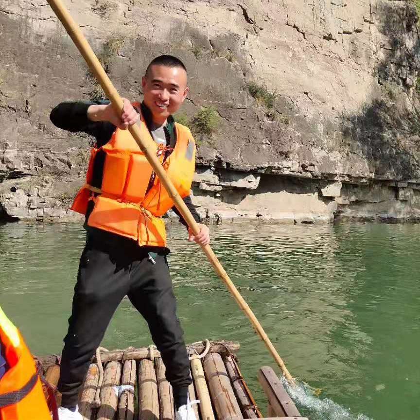 激动愿孤心的照片