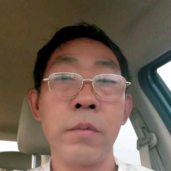 开放放弃高山的照片