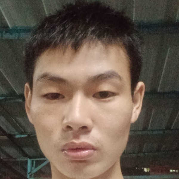 书本说认真的照片