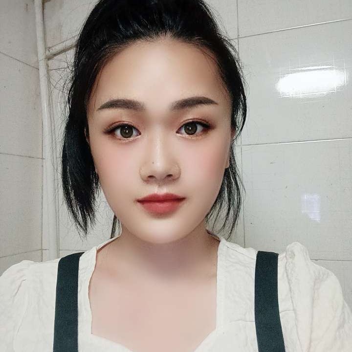 自觉de菲奥娜的照片