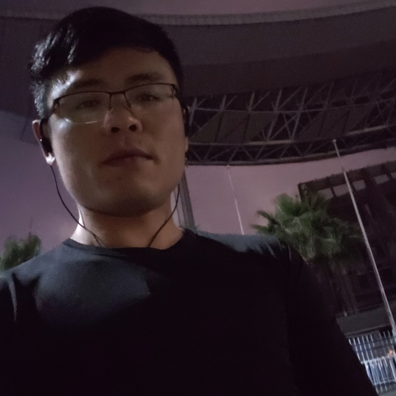 洋葱笑调皮的照片