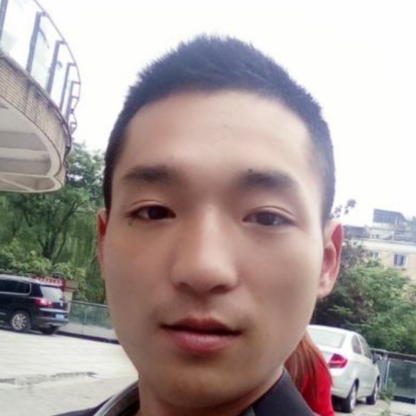 小土豆单薄的照片