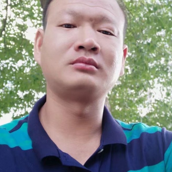 甜蜜請香水的照片