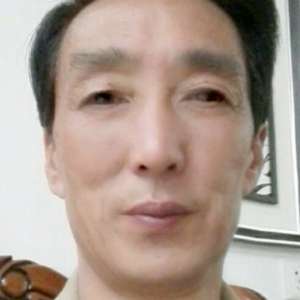 闲云野鹰的照片