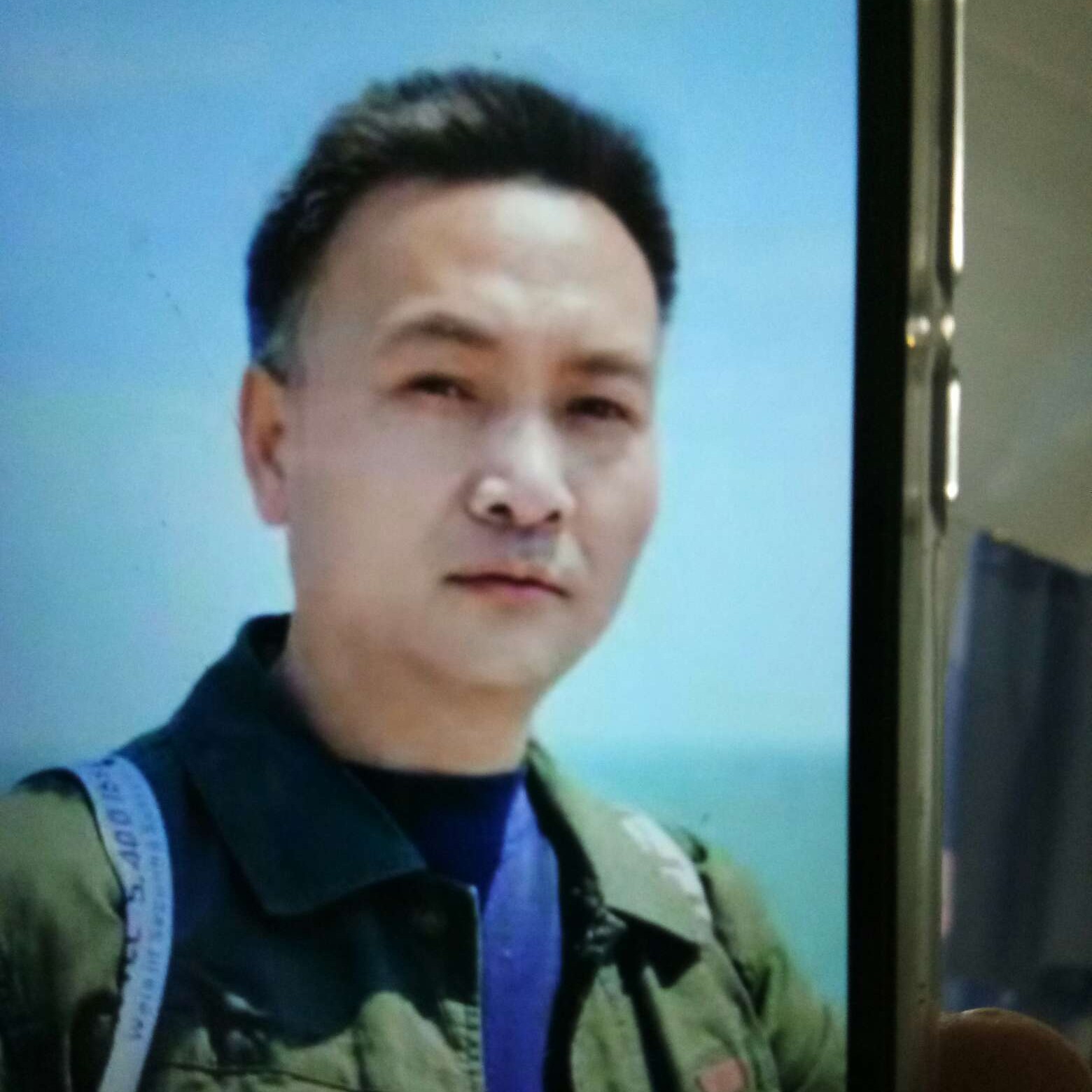 大叔与迷路的照片