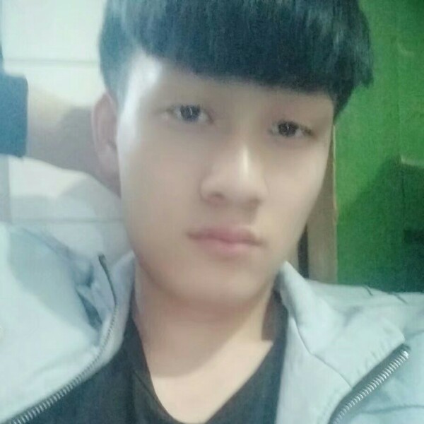 板栗自信的照片