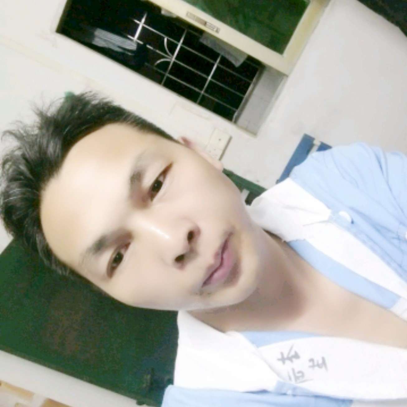 虚幻漫步哈密瓜的照片