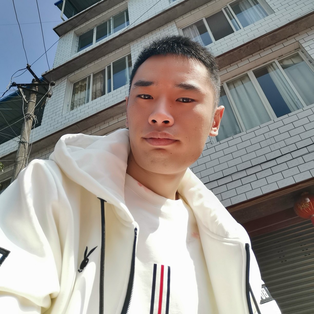 快乐杰哥哥的照片