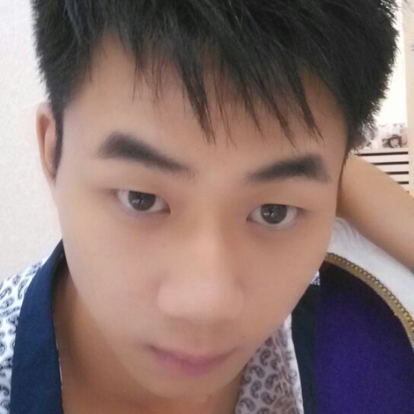 翅膀泪了善良的照片