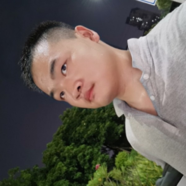 1曲s的照片