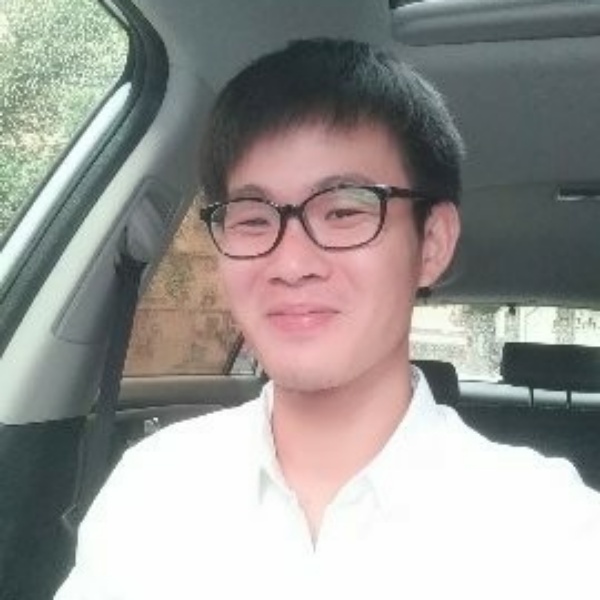 第二章。的照片