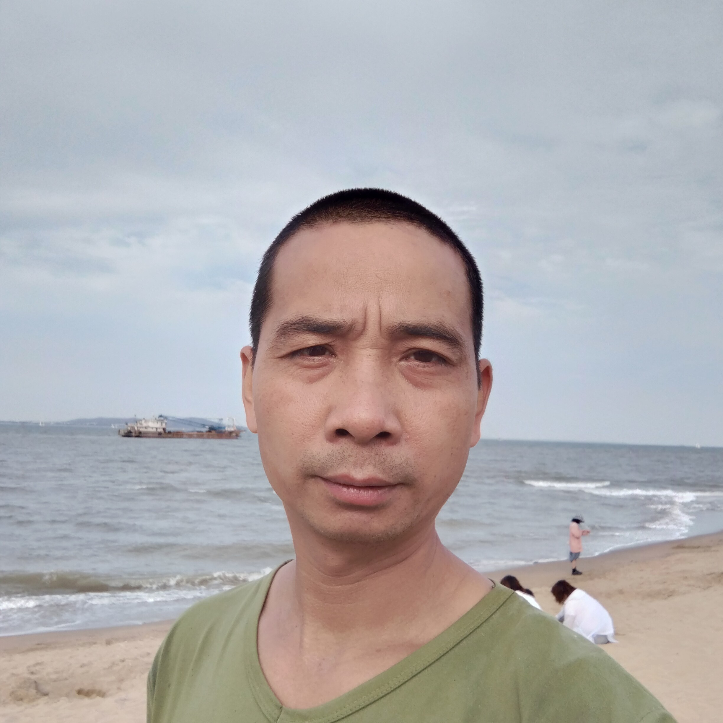 忧心蹙眉百合的照片