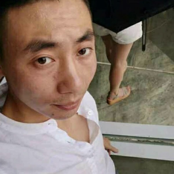 晏均的照片