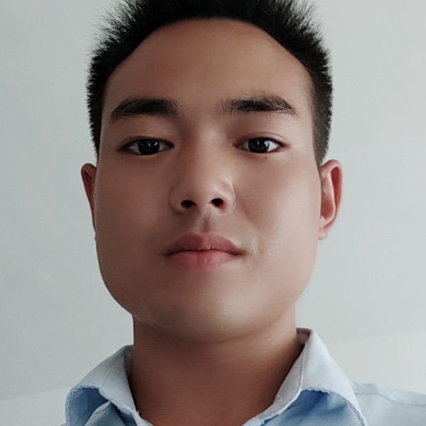 威武苦恋柚子的照片