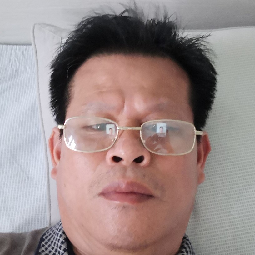 曾经挽手初雨的照片