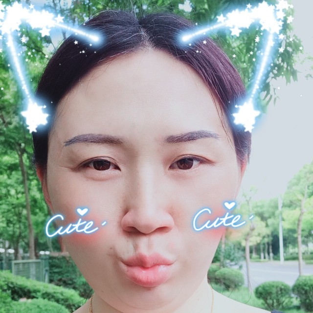 紫萱小巧的照片