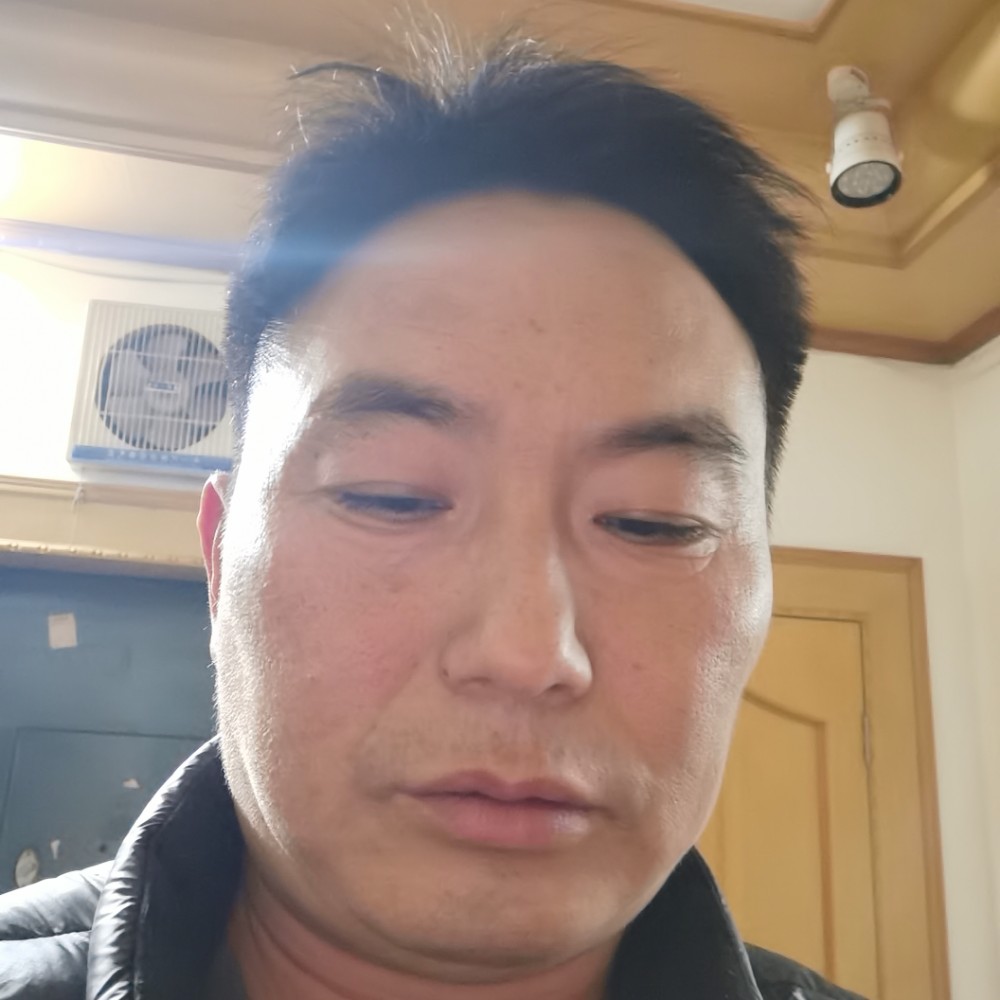 难过回眸心锁的照片