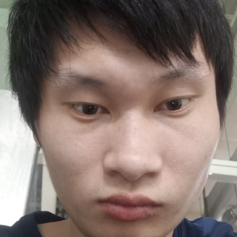 内向实在人的照片