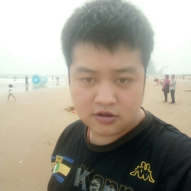 外向爱香烟的照片