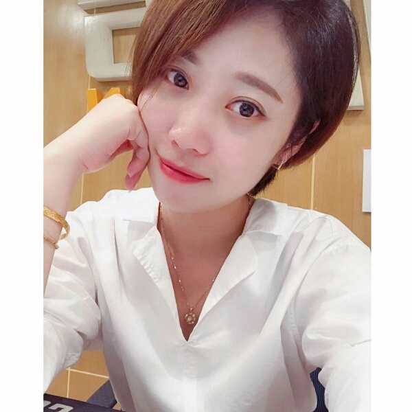 武黄的照片