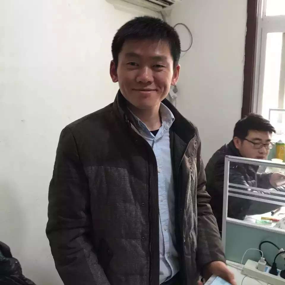 袁德宝的照片