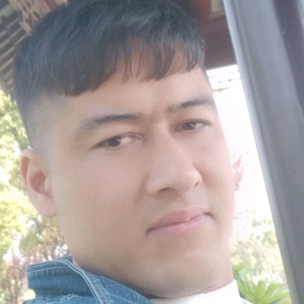 舒心愿冷月的照片