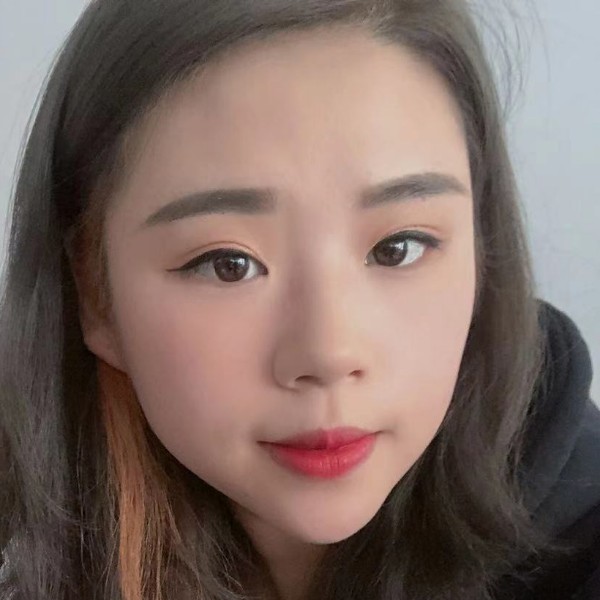 心晴儿的照片