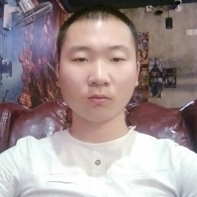 无奈的努力的照片