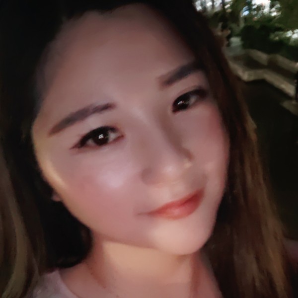 无心笑秋颜的照片