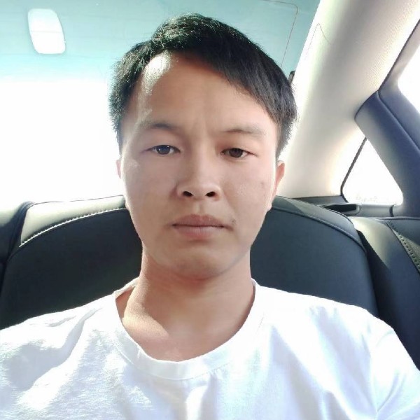 单身迎流岚的照片