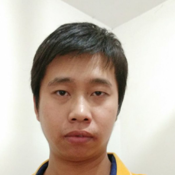 单身小伙儿的照片